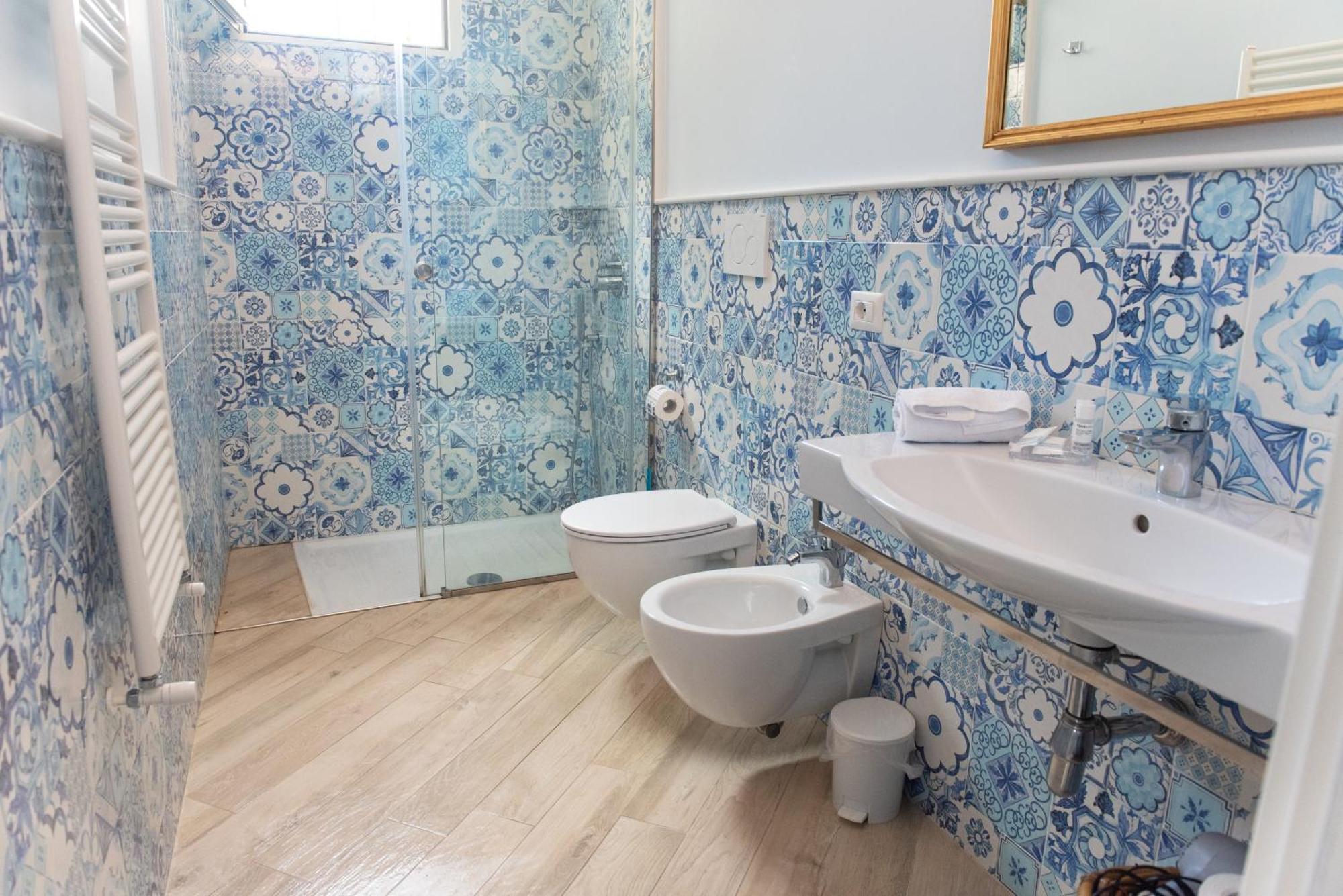 Torre Elisabetta Rooms มัสซาลูเบรนเซ ภายนอก รูปภาพ