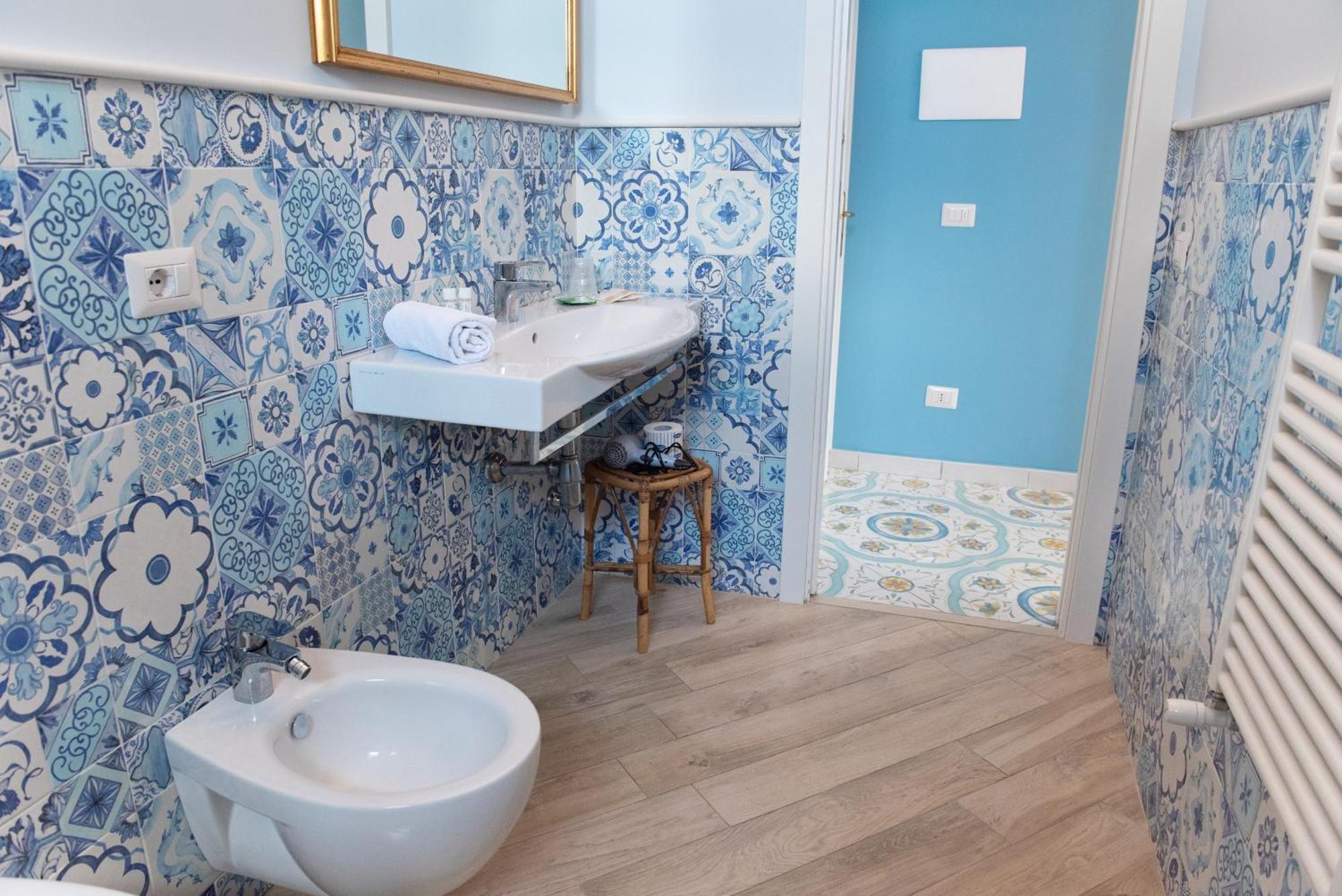 Torre Elisabetta Rooms มัสซาลูเบรนเซ ภายนอก รูปภาพ
