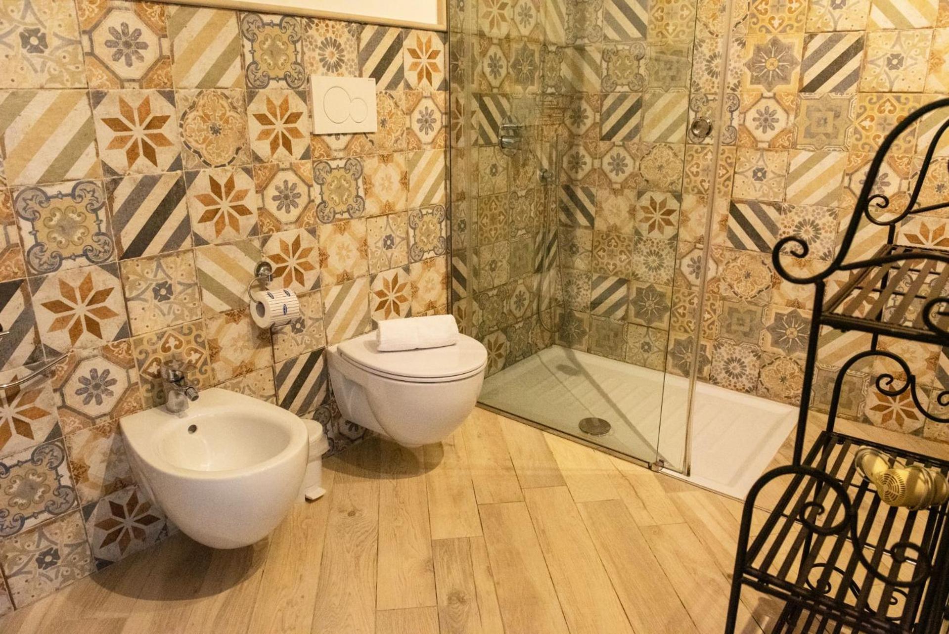 Torre Elisabetta Rooms มัสซาลูเบรนเซ ภายนอก รูปภาพ